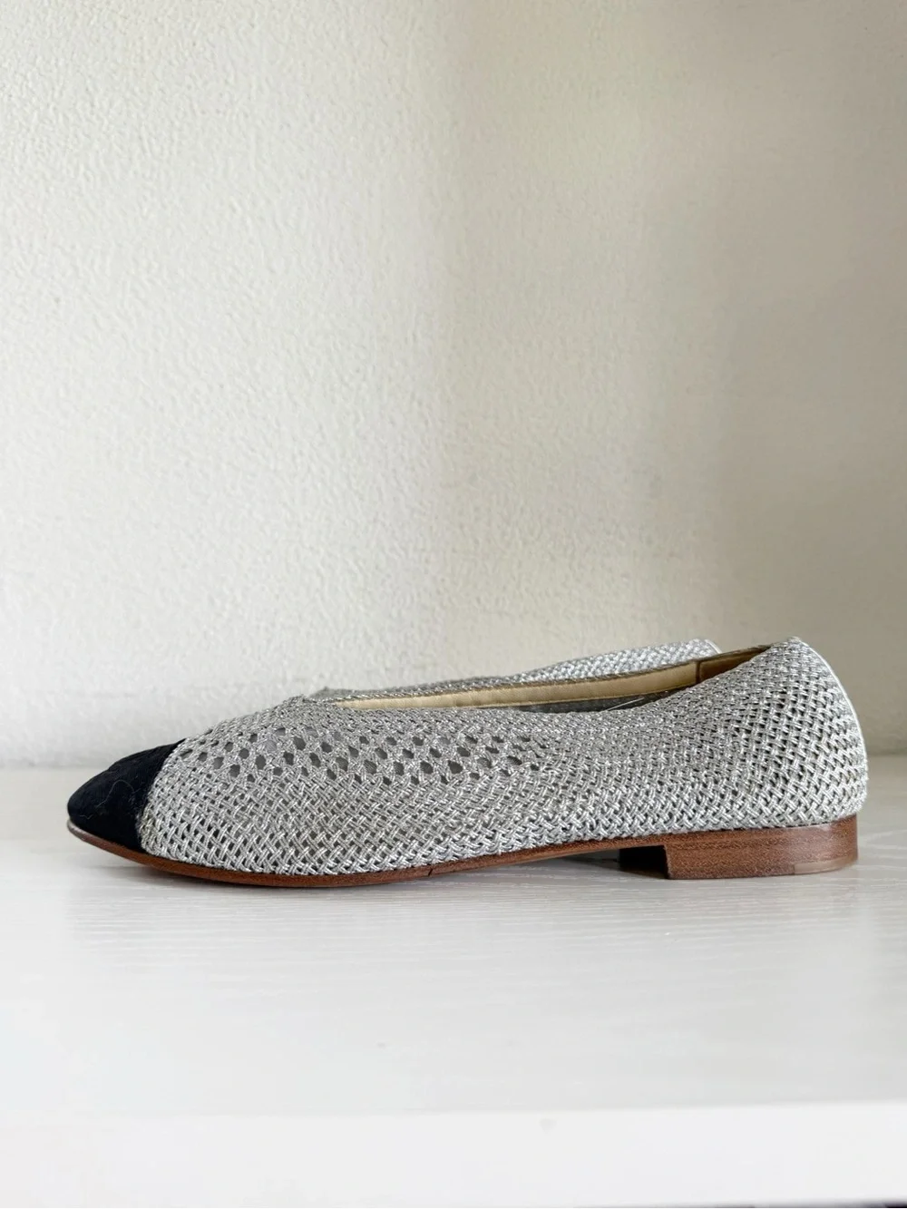 Chanel Metallic Silver Woven PVC Ballet Flats Black CC Cap Toe EU 38.5 US 8.5